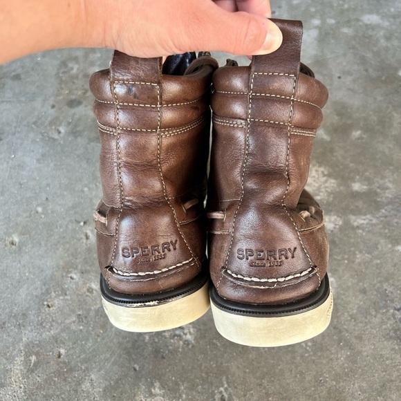 Sperry Men\'s Brown Leather Boots